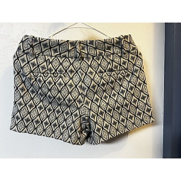 Ann Taylor Loft Geometric Print Shorts - Size 6 - Picture 7 of 7